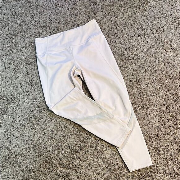 Athleta Pants - EUC Athleta Pale Peach Colored Leggings (M)